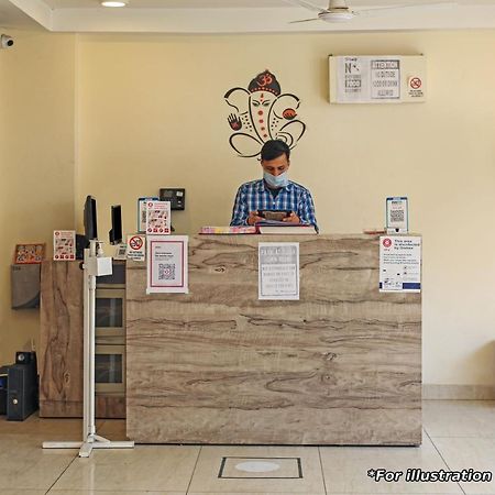 Oyo Flagship Hotel Iceland Palace Bhopal Buitenkant foto